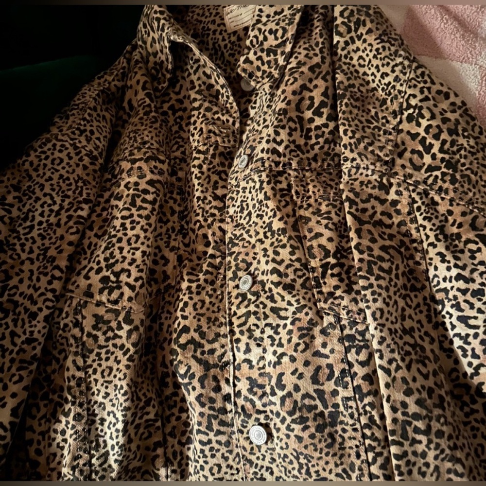 We The Free Leopard Opal Swing Denim Jacket - Picture 4 of 13